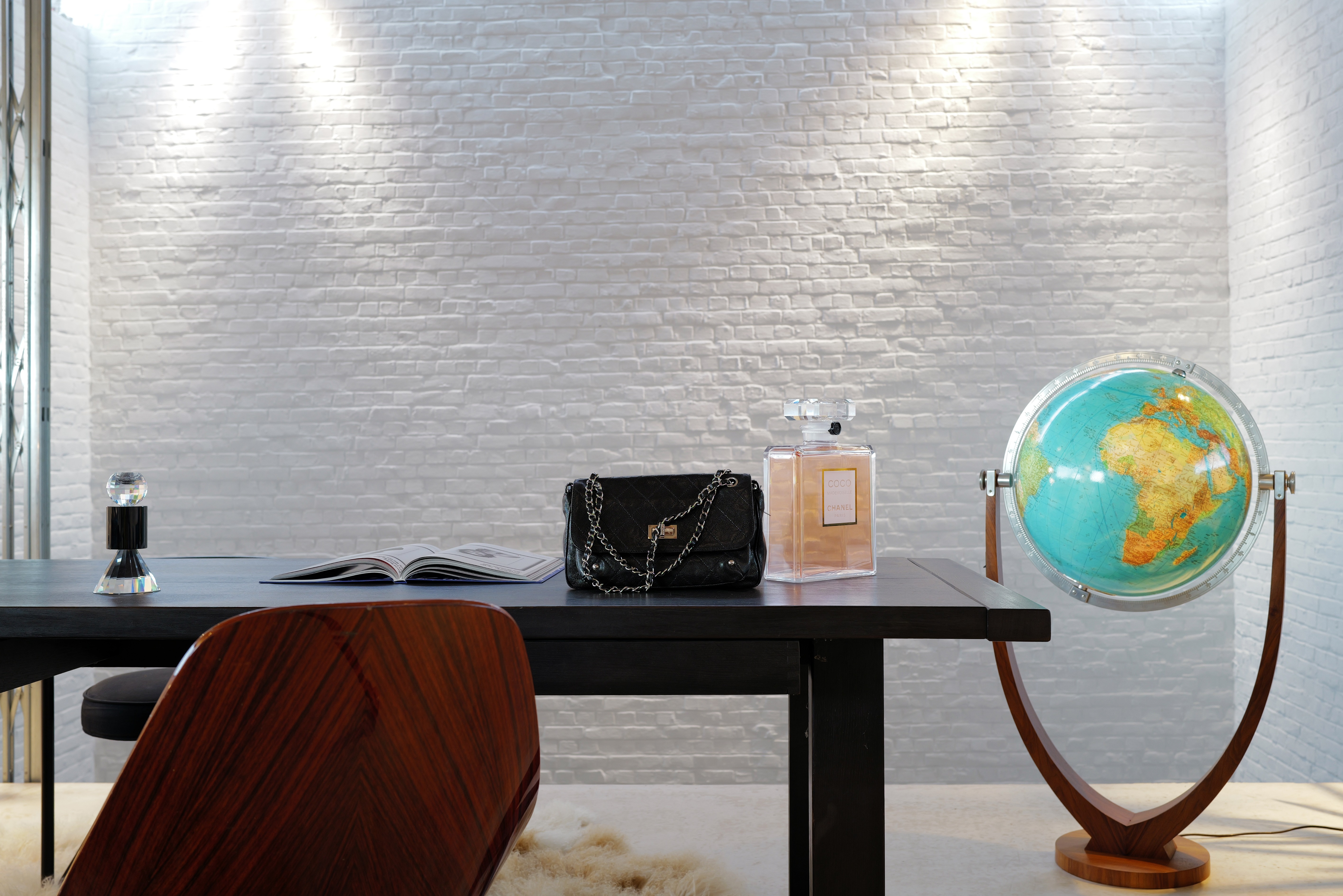 Chanel Black Quilted Caviar Leather Reissue schoudertas