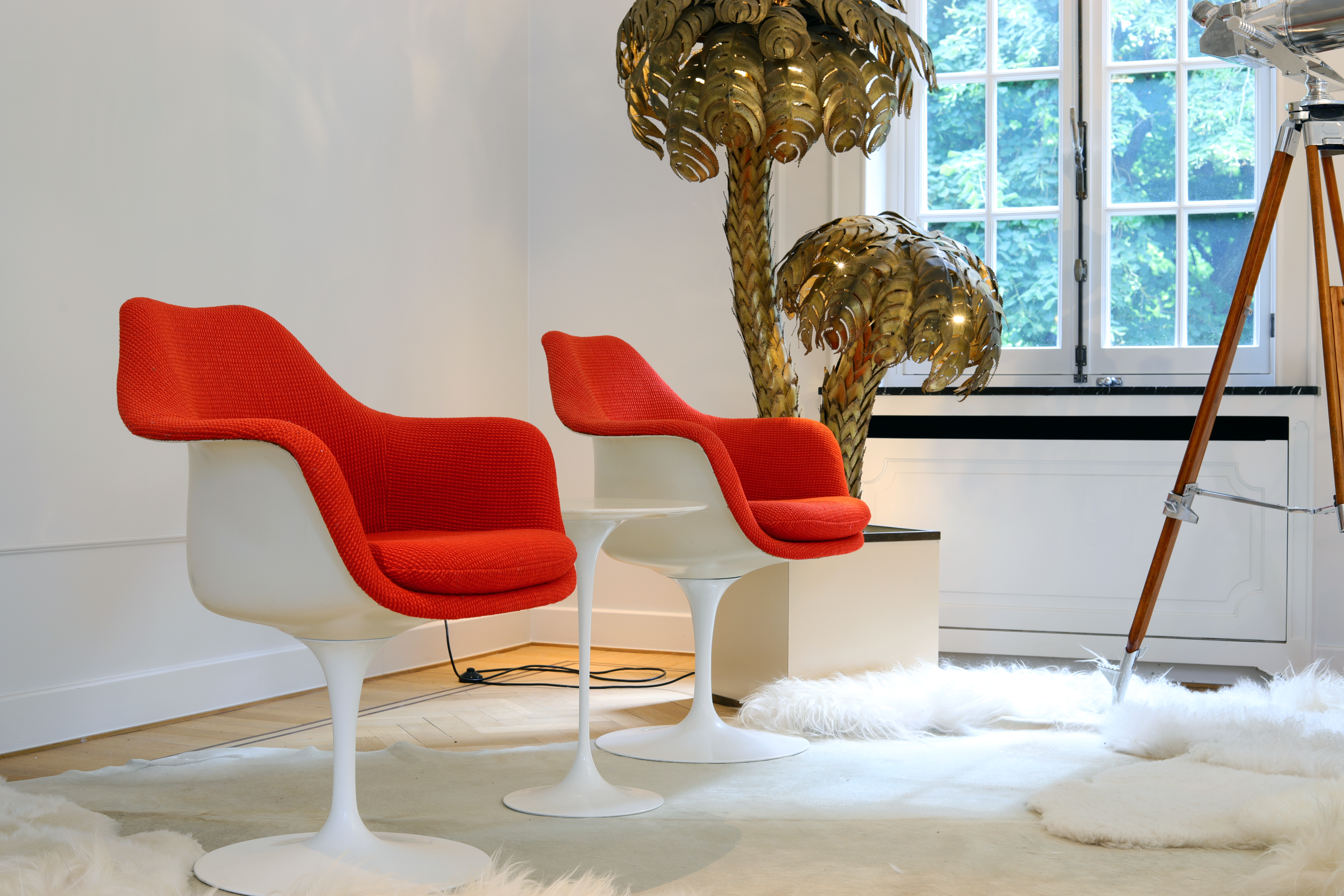 Set of 2 Tulip armchairs by Eero Saarinen for Knoll International