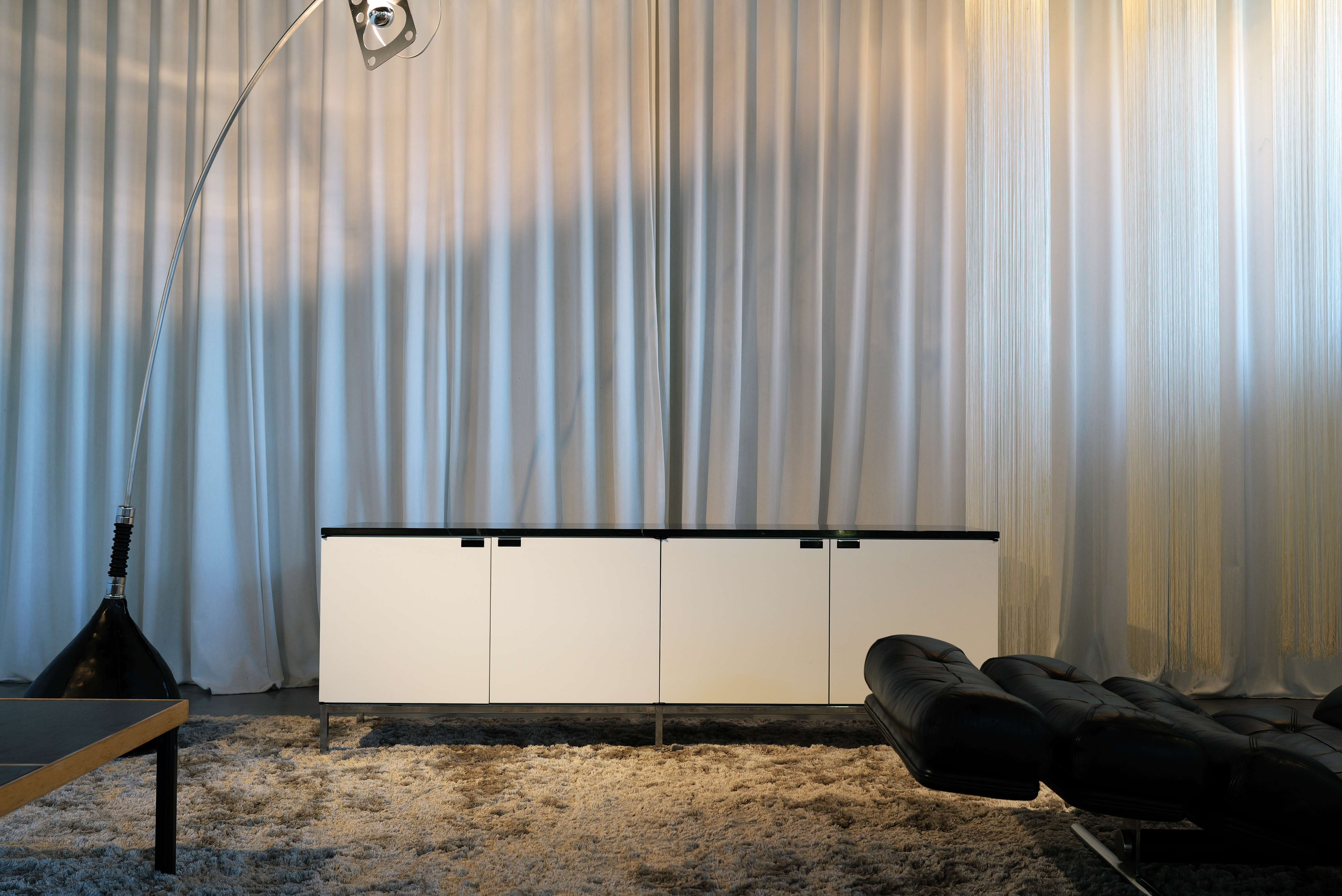 Knoll Credenza ontworpen door Florence Knoll, 1961