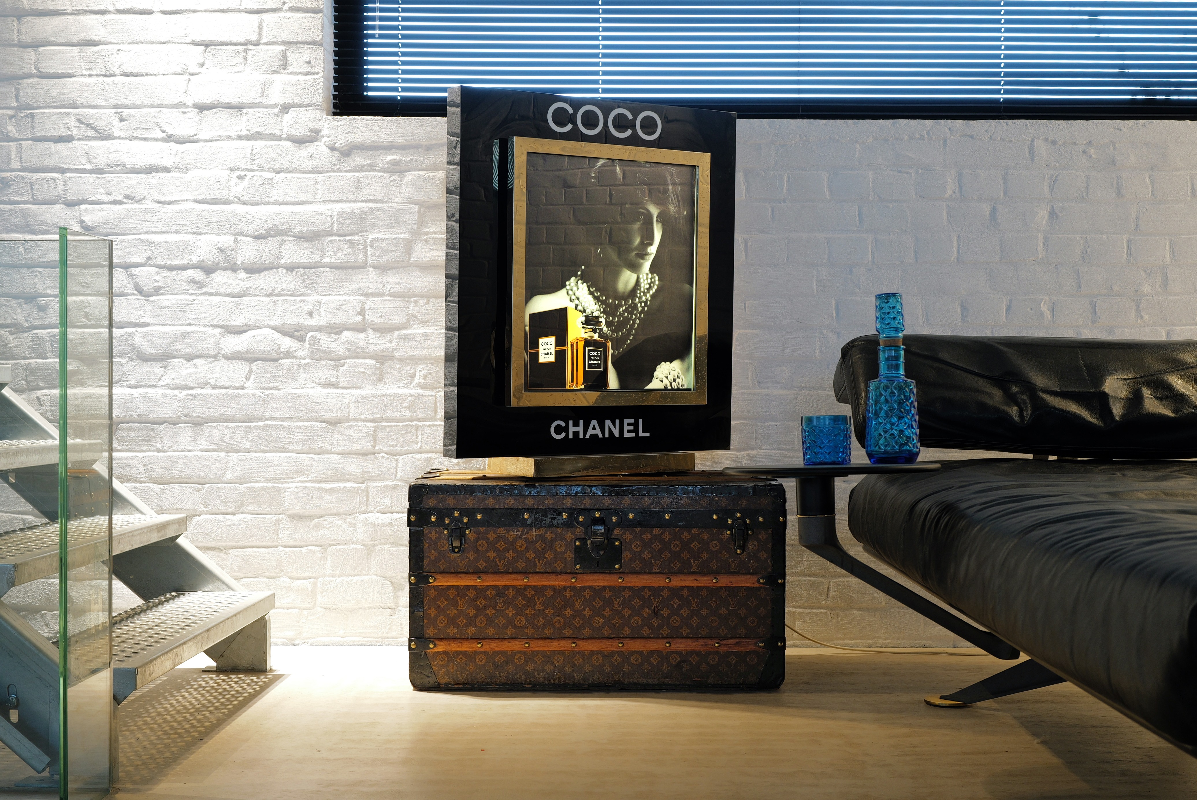 Original illuminated CHANEL display featuring Inès de la Fressange