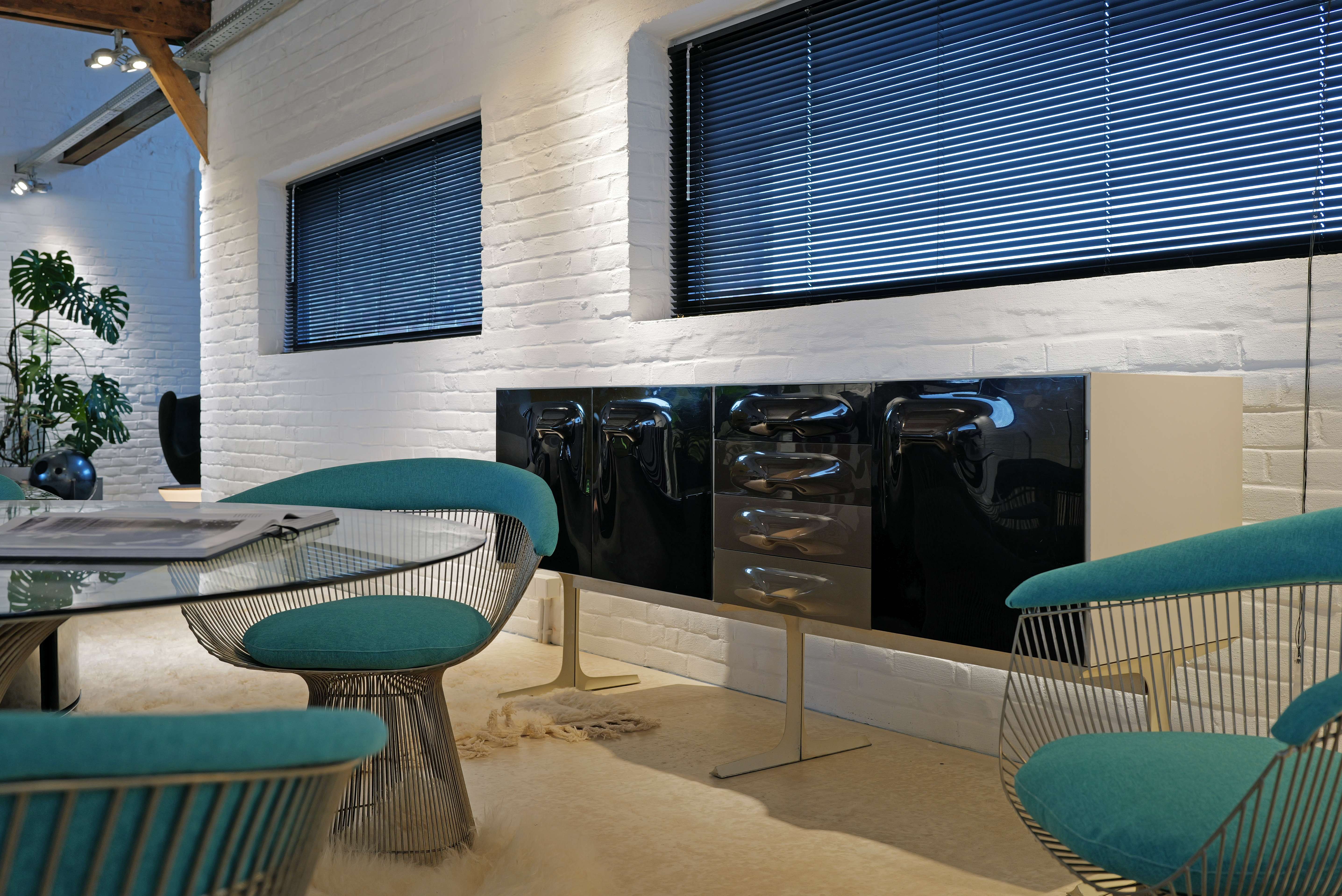 Buffet de Raymond Loewy, 1969